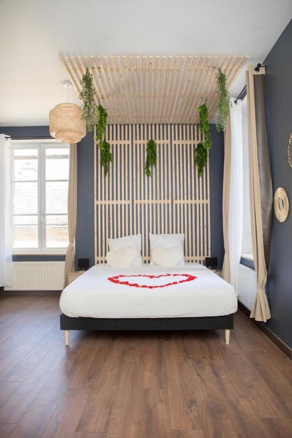 Evasion Tropicale - Studio Avec Spa, Cosy Et Renove Au Coeur De Soissons - 2 Pers ภายนอก รูปภาพ